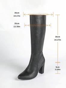 Bottes noires à bout pointu et talon épais pour femme, style rétro européen et américain, idéales pour l'automne et l'hiver, avec un sens aigu de la mode et adaptées à diverses occasions.