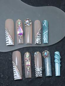 CrystalHola Conjunto de 10 unhas postiças artesanais, estilo francesinha, longas, cor nude com strass e estampa de leopardo, minimalistas e elegantes, combinando com azul, perfeitas para outono/inverno, acessório essencial para festas e casamentos, ótimo presente para meninas e mulheres, também adequadas para o Halloween e Ano Novo. - Multicolorido - Ver 13