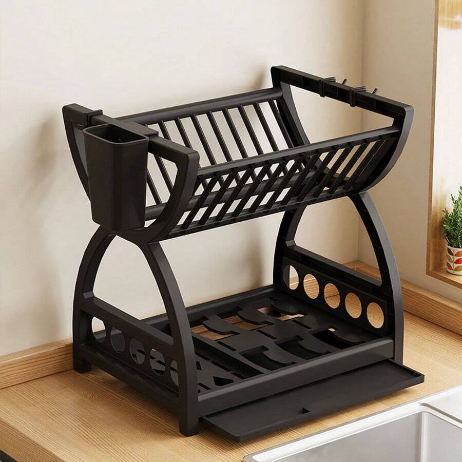 1 chiếc kệ đựng đồ nhà bếp nhiều tầng dung tích lớn - Kệ nhựa đen chắc chắn, đế chống trượt, thiết kế tiết kiệm không gian theo chiều dọc, kệ dưới cùng để đựng đĩa, bát, nồi, chảo, dụng cụ - Chống ẩm, thích hợp cho nhà bếp, phòng ăn, phòng chứa đồ - Kệ phơi bát đĩa và kệ đựng đồ đa năng, kệ bếp, kệ phơi bát đĩa dưới bồn rửa, kệ đựng bát đĩa có nắp đậy, kệ phơi bát đĩa treo tường.