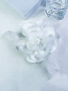 20cm 2025 Autumn/Winter Elegant Satin Rose Flower Feather Brooch, Fashion Clothing/Shoe/Bag/Hat Accessory, Versatile Design - Roses - View 15