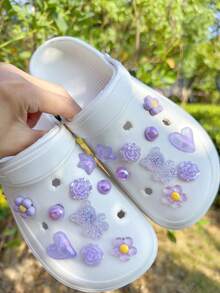 18pcs Purple Bear, Rose, Heart, Flower, Pentagram Detachable Decorative Accessories, Suitable For Sandals, Clogs, Garden Shoes, Beach Shoes, All Season, Great Holiday Gift