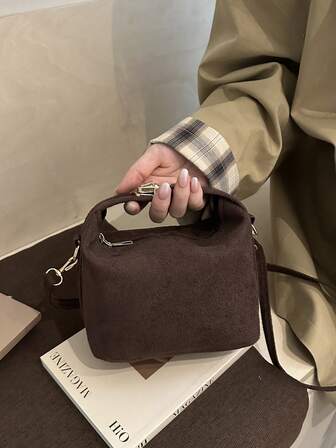 2025新款法式高端编织女士包，西式饺子包，小众质感通勤包，百搭手提包