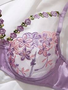 2 件女士薰衣草刺绣花卉吊带性感日常内衣套装，透明刺绣花卉短款上衣和丁字裤，可爱俏皮的文胸