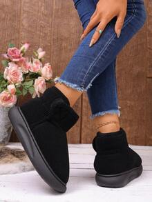 Pantufas de inverno quentinhas de cano alto com forro de pelúcia, sola grossa antiderrapante, para uso interno e externo, para mulheres. Calçados quentes feitos à mão com forro de pelúcia e sola de borracha antiderrapante para homens e mulheres.