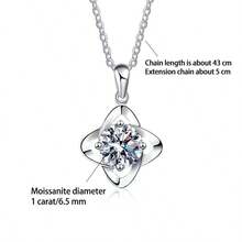 LOVESSOM قلادة علامة البرسيم ذات الأربع أوراق من الفضة 925 بقيراط واحد من الموسانيت، بتصميم بسيط وأنيق للاستخدام اليومي للرجال والنساء، مناسبة لحفلات الزفاف والمناسبات والاحتفالات والاستخدام اليومي، عيد الميلاد وعيد الشكر وعيد الحب وبداية العام الدراسي وموسم الزفاف والأعياد والذكرى السنوية، هدية مع علبة هدايا