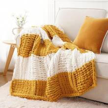 Battilo Beige Chunky Knit Throw Blanket, Soft And Thick Chenille Throw Blanket, 50x60 Handmade Knit Crochet Blanket, Cozy Knot Knitted Throw Blankets Couch Home Decor, Taupe - 黃白 - 查看 2