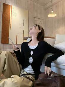 甜美火辣女孩镂空长袖T恤，新款波点打底衫，修身款黑色春季上衣 - 黑色 - 查看 3