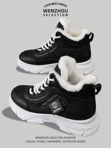 Zapatos de mujer de caña alta, nuevo estilo de invierno, forrados y engrosados para mantener el calor, zapatillas deportivas gruesas y con suela gruesa, populares zapatos deportivos casuales y versátiles para correr para mujeres