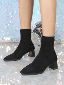 Sepatu Bot Ankle Wanita Hitam Musim Gugur/Dingin, Hak Tinggi 6cm, Pas Ramping Elastis, Sepatu Bot Nyaman dan Modis dengan Hak Blok Tebal - Hitam - View 2