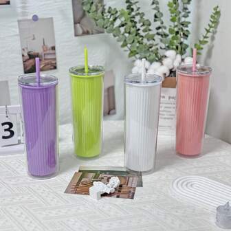 1pc Large Capacity 24oz Striped Plastic Tumbler With Straw, Durable High Temperature Resistant Water Cup For Home Office And Travel, Reusable Drink Cup With Secure Lid And Easy Grip Design, Suitable For Cold And Hot Beverages, Stylish Daily Hydration Cup For Students Workers And Travelers, Perfect Christmas Gift For Friends Family And Coworkers
