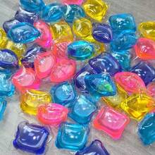 50 قطعة من كبسولات المنظف السائل المركز سهل الشطف والتنظيف الفعال، رائحة طويلة الأمد وطراز منعش، متوافق مع الغسالات ذات الحمولة العالية، كنز مخفي بعبوة كبيرة - متعدد الألوان - مشاهدة 13