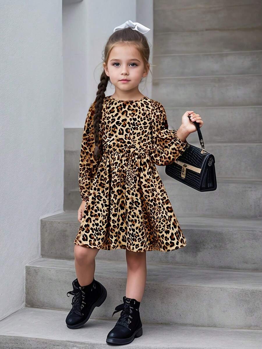 Đầm dài tay dáng chữ A thời trang, thanh lịch cho bé gái 4-8 tuổi, thắt nơ và họa tiết da báo, nhẹ, thoáng khí, thích hợp cho các hoạt động thường ngày, thăm hỏi, nghỉ mát, vui chơi công viên. Kích thước lớn hơn bình thường.