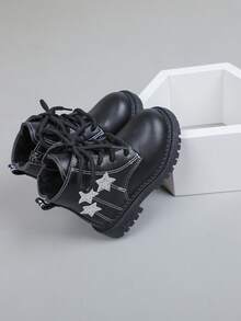 1 Pair Fashionable Baby Autumn/Winter Short Boots, With Stylish Pentagram Pattern And Stitching, Retro Side Zipper Design, Comfortable Warm Plush Lining And Anti-Slip Rubber Sole, Suitable For Baby Daily Commute And School Activities - Black - View 7