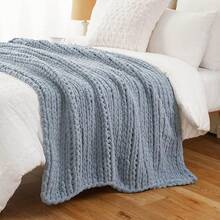 Battilo Beige Chunky Knit Throw Blanket, Soft And Thick Chenille Throw Blanket, 50x60 Handmade Knit Crochet Blanket, Cozy Knot Knitted Throw Blankets Couch Home Decor, Taupe - 藍灰色 - 查看 9