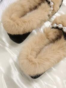 Scarpe da donna con punta affusolata e finta pelliccia, tacco spesso, fodera termica, stile francese, versatili e confortevoli, con finta perla - nero - Visualizzare 5