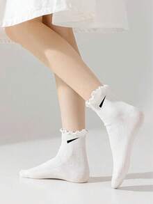 6 Paar Damen Socken mit einfarbigem Rüschensaum in Knöchellänge, Schwarz Weiß Grau, süß & modisch, bequeme Lässig socken geeignet für den täglichen Gebrauch, Reisen, Schule und Rock-Kombinationen, ganzjährig