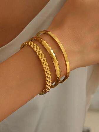 3個セット レイヤードブレスレット、ゴールドステンレススチール レディースブレスレットセット、上品で優雅な女性の日常着用ブレスレット、ダイヤモンド付き、5枚の花びらブレスレット、真空メッキ加工で変色しにくい、女性の日常着用に適したステンレススチールアクセサリー、ステンレススチールファッションセット、ジュエリー ゴールドジュエリー レディースブレスレットアクセサリー