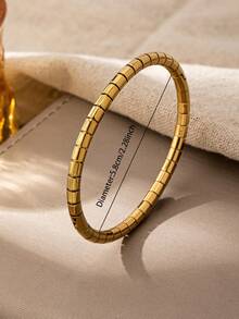 1 Pc 18K Gold Color Four Leaf Clover Hollow Out Heart Shape Stainless Steel Bangles Set - Fashionable Women Stacked Daisy Flower Bracelet - Jewelry For Daily Wear