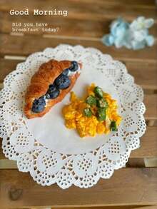 100 piezas de 6.5 pulgadas Forros de papel redondos desechables para postres, alimentos fritos, bodas, fiestas, pasteles, pastelerías, hornear, asar a la parrilla, freír