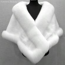 Women's Faux Fur Cape Shawl Wrap - V-Neck Oversized Plush Fleece Coat, Luxurious Grey/Black/White/Beige/Brown Winter Coat For Weddings, Parties & Evening Events, Machine Washable Elegant Cover-Up Halloween Costumes For Women Scarf - 白色 - 查看 1
