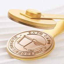 1 con dấu dập nổi tùy chỉnh, con dấu thép tùy chỉnh dùng cho phong bì, sách, logo công ty, khăn nhà hàng, con dấu sách dập nổi cá nhân hóa, đồ trang trí thiệp mời cưới nhỏ, tay cầm mạ vàng, quà tặng tiệc cho trẻ em - Nhiều màu - Xem 8