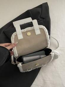 迷你简约扣毛绒边女式毛绒斜挎包，秋冬新款时尚优雅可爱柔软仿麂皮托特包，大容量单肩包，可调节肩带，休闲户外和日常使用礼物，新款女式皮草包 - 米色 - 查看 10