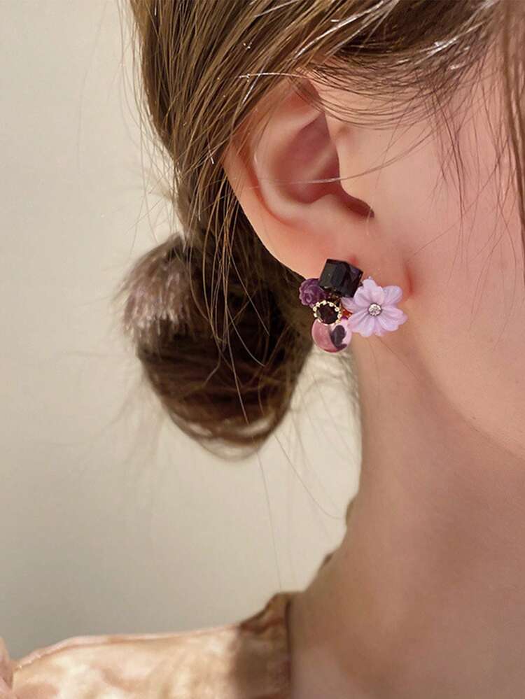 1 Pair Minimalist Elegant Vintage Purple Crystal Zirconia Flower Earrings, Unique Design Stud Earrings For Women, Suitable For Daily Wear And Parties - Purple - View 2