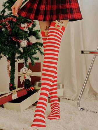 1 par röd- och vitrandiga överknästrumpor med rendocka för dam, lämpliga för julkläder, presenter och cosplay-fester.