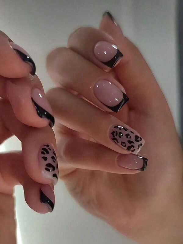 24 Pieces/Set Of Selected High-Quality Handmade Acrylic Press-On Nails, Medium-Length Coffin-Shaped Nails - Halloween Is Coming, Factory Direct - One Piece Is Shipped Randomly, Halloween Nails, Gothic Style Nails, Punk Nails, Ghoul Zombie Bandage Style, Metal Spider, Skull, Bat Pattern, Hand-Carved Pumpkin Lantern, Spider Web, Ghost Face, False Nails, Gradient Styles Of Different Lengths, Pink Gradient, Jelly Nails, Glossy Coffin-Shaped False Nails, Blue Gradient 3D Press-On Nails (With Butterfly Pearl 3D Decoration), Solid Color Cat Eye Press-On Nails, Glitter False Nails For Short Nails, Oval Nails, Detachable False Nails, Nail Art Supplies Nail Art, Suitable For Parties, Dances, Daily Wear, Student Gatherings, Reusable Press-On False Nails, Comes With 1 Adhesive Sheet And 1 Mini File (Randomly Shipped);