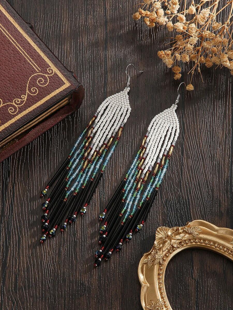 Boucles d'oreilles bohèmes à pampilles et perles, style vintage, style autochtone et gothique, perles de rocaille multicolores, formes géométriques, pendentif à long pampille ombré, accents de cristaux artificiels, boucles d'oreilles en perles tissées à la main, accessoire élégant et à la mode, idéal pour les femmes, les couples, les vacances, les fêtes, au quotidien, un cadeau idéal pour elle.