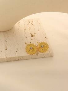 1 Pair Vintage Copper Alloy Gold Plated Faux Pearl/Crystal Inlaid Earrings, Suitable For Women's Daily Wear, Holiday Gift