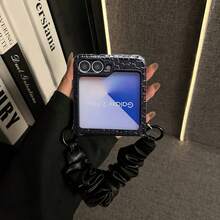 Funda de teléfono negra con textura de cocodrilo y correa de cuero plisada, compatible con Samsung Galaxy ZFlip7, Z Flip6, ZFlip 5 - Negro - Ver 7
