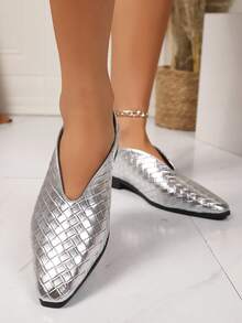 Women's Vintage Fish Scale Woven Casual Comfortable Simple Flat Shoes, Suitable For Spring And Autumn - Silver - View 3