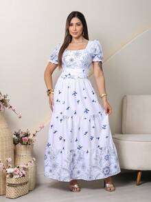 Elegant Long Women's Dress With Print And Short Sleeves - Blue and White - View 4