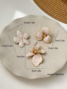 3件/1件经典复古硬币花卉珐琅质感金属胸针套装，白色和金色，百搭优雅配饰，适合日常、工作、派对、节日等场合佩戴，女士适用。 - 大號雞蛋花 - 查看 9