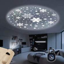 1PC (1 Đèn chiếu + 1 Slide chiếu) Nhiều đèn chiếu Giáng sinh, Phụ kiện ngày lễ - Đèn chiếu hình bông tuyết/người tuyết/ông già Noel, Chạy bằng pin (Không bao gồm pin) Đèn ngủ trang trí ngày lễ tạo nên bầu không khí tiệc tùng trong nhà, Thích hợp cho gia đình, phòng trò chơi, phòng ngủ, trần nhà, tường, tiệc sinh nhật, đám cưới và phù hợp nhất cho các ứng dụng Giáng sinh - Màu be - Xem 2