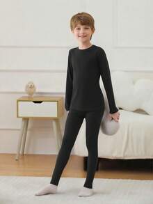 男童保暖内衣套装（8-12岁/120-160厘米） - 圆领长袖上衣和裤子，黑色 | 保暖内衬，超保暖透气 | 修身剪裁，适合居家玩耍、上下学、滑雪旅行 | 防静电，速干 | 冬季/圣诞节必备