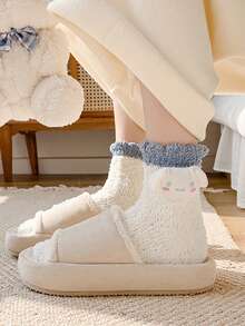 Sanrio 4 Pairs Women's Autumn/Winter Coral Fleece Cute Cartoon Hello Kitty, My Melody, Kuromi, Cinnamoroll Pattern Fashion Warm Comfortable Sleepwear Mid-Calf Socks