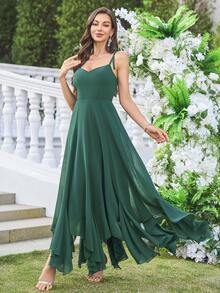 UNITHORSE V-Neck Spaghetti Strap Waist Cinched Tiered Dress, Minimalist Elegant Wedding Guest Gown - Dark Green - View 4
