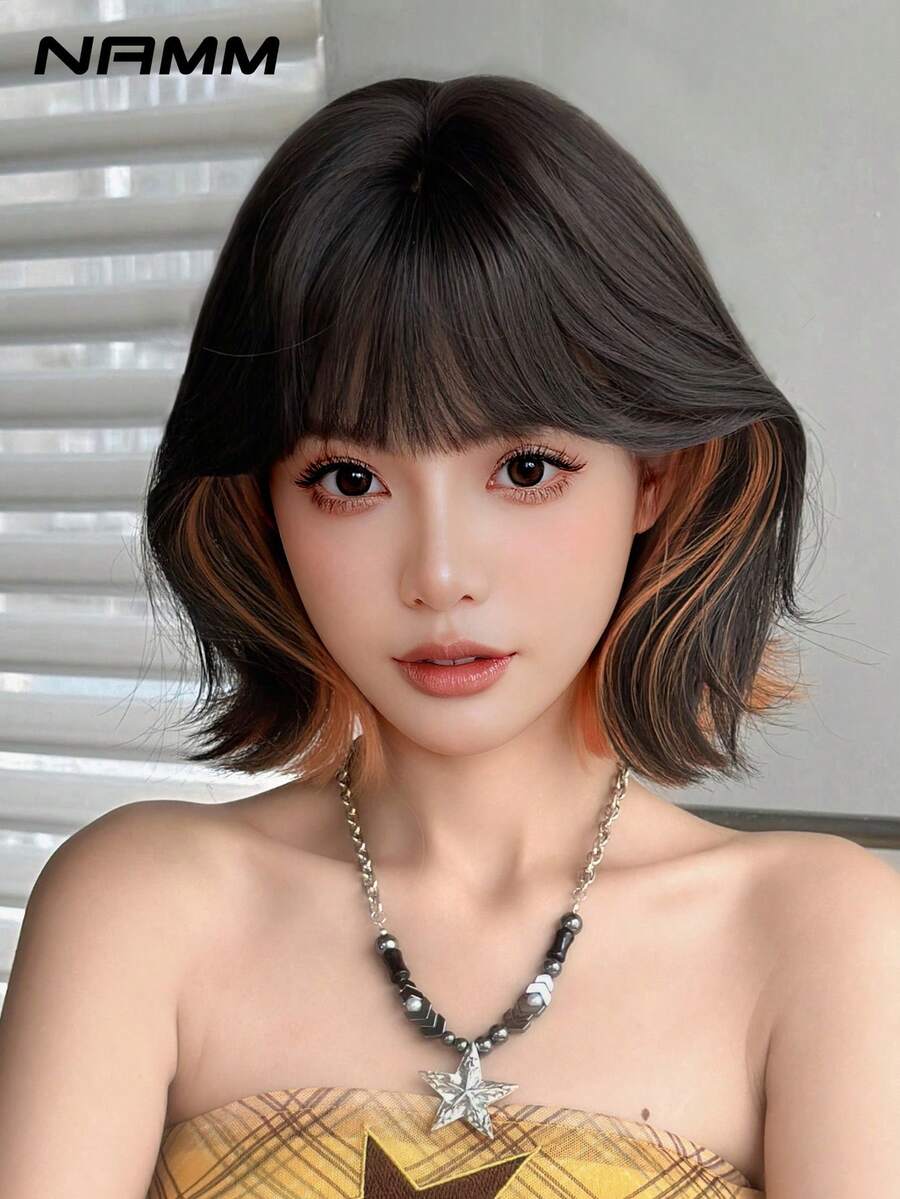 NAMM 12 Inches Black-Brown Highlight Orange Curly Wig With Bangs For Women Fashion Short Curly Wig With Bangs,Natural Looking Heat Resistant Fiber Wig For Girl Daily- Sakura Celebrations Glam & Party Streetwear Photography - Girls Gift Wig Accessories Wig Accessories - 棕色 - 查看 1