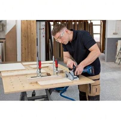 Bosch Professional 18V System accu-lamellenfreesmachine GFF 18V-22, incl. schijffrees voor Ø 105 mm slijpen, stofzak, inlegplaat, slijpsleutel, opvangbak, zonder accu/lader