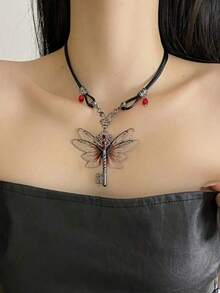 1 pieza Collar con colgante de libélula elegante, color borgoña, diseño minimalista, collar gargantilla delicado
