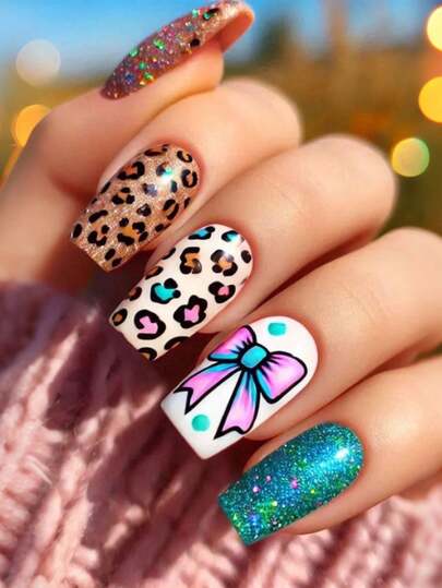 24 قطعة أظافر مربعة متوسطة الحجم بتدرج لوني أزرق وزهري مع طباعة نمر، مجموعة كاملة مع ملف أظافر 1 قطعة وملصق غراء أظافر 1 قطعة، أظافر للفتيات والنساء هدية لحفلات المناسبات والاستخدام اليومي، أظافر خريف وشتاء، أظافر أكريليك قابلة للضغط، مجموعة أظافر