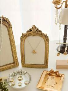 حامل عرض مجوهرات على الطراز الباروكي القديم من الراتنج، حامل قلادات وأقراط على سطح المكتب مع ظهر مخملي. خزانة عرض مجوهرات ديكورية مستطيلة، لا تحتاج إلى كهرباء. مناسب لديكور المنزل والغرفة والمكتب والمدرسة. - متعدد الألوان - مشاهدة 11