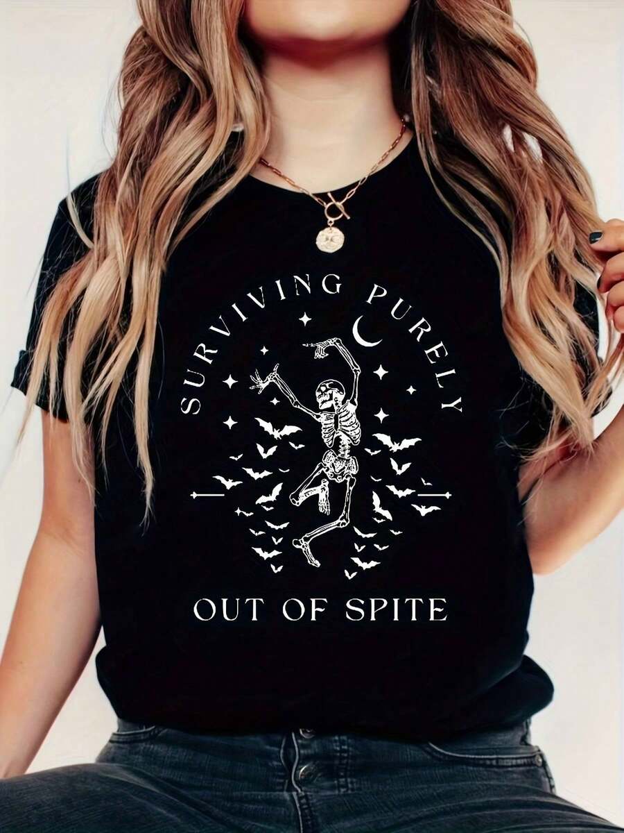 1pc Camiseta de cuello redondo para mujer con estampado de esqueleto "Sobreviviendo puramente por despecho", camiseta casual de punto de manga corta con ligero estiramiento, ropa deportiva para todas las estaciones.