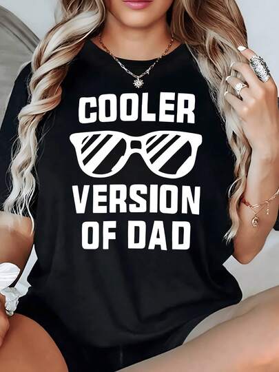 Estampado divertido con gafas reflectantes y frase que expresa confianza y humor resaltando el espíritu moderno y relajado de las mujeres camiseta de mujer 100% algodón cómoda para uso diario