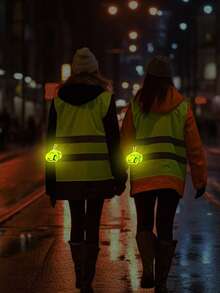 10 piezas Llavero reflectante con forma de coche lindo, adecuado para equipaje, mochilas, llaveros - Accesorio duradero para viajes nocturnos y actividades al aire libre