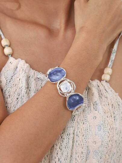 1pc Fashionable Elegant Minimalist Boho Charm Casual Creative Blue Enamel Zinc Alloy Rose Flower Decor Bracelet, Suitable For Women's Daily Wear, Vacation, Party, Ramadan Gift