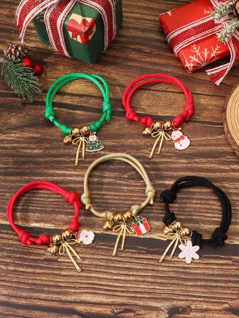 A Fashionable And Oil-Drip Woven Santa Snowman Christmas Tree Bracelet, Suitable For Wearing During Festivals And As A Holiday Gift
