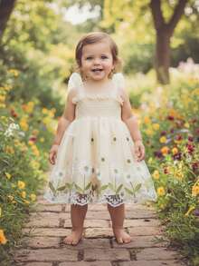 Vestido floral para niña pequeña, bordado floral, doble capa, sin mangas, corte A, con alas de mariposa y lentejuelas - Caqui - Ver 3